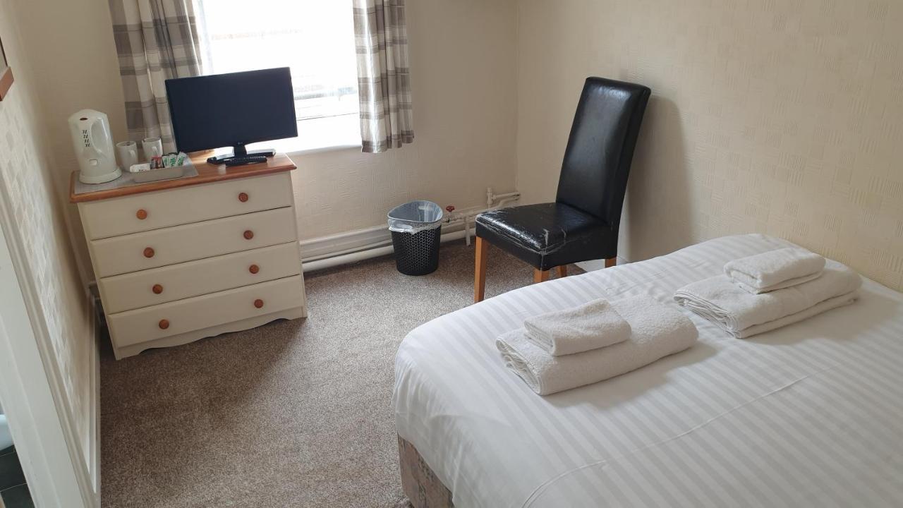 Hotel242 黑潭 外观 照片